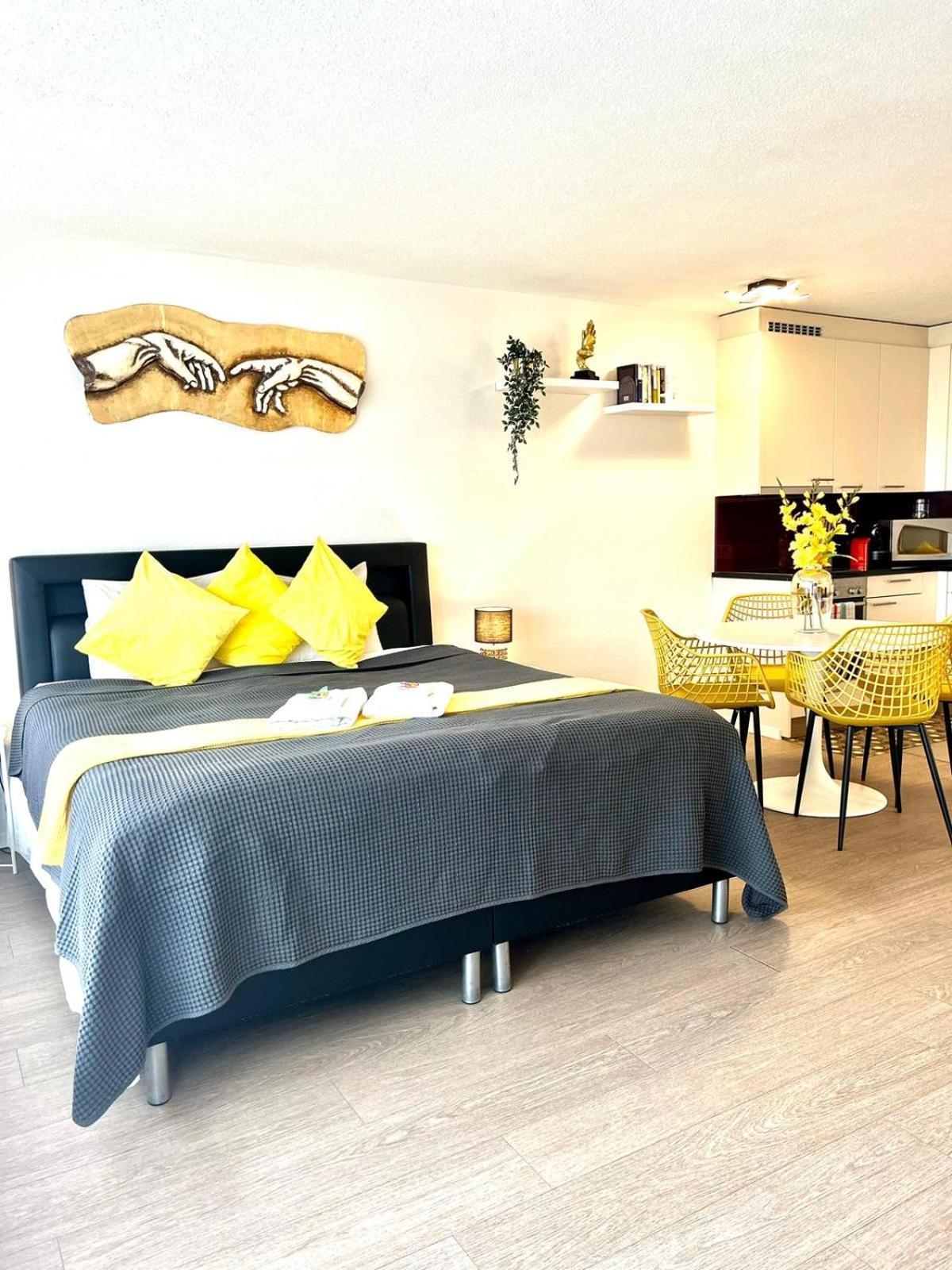 Apartamento Little Penthouse **** Dietikon Exterior foto
