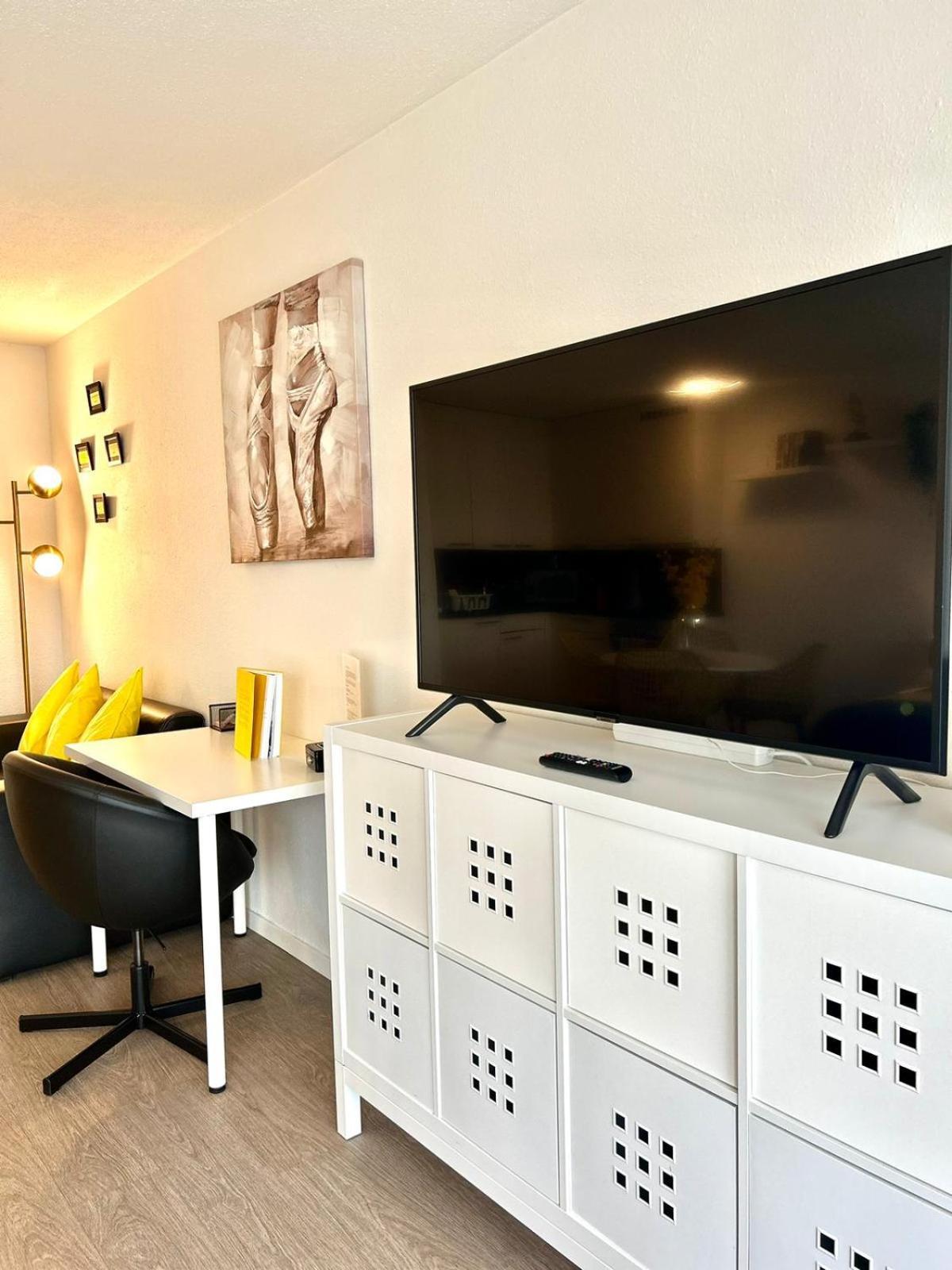 Apartamento Little Penthouse **** Dietikon Exterior foto
