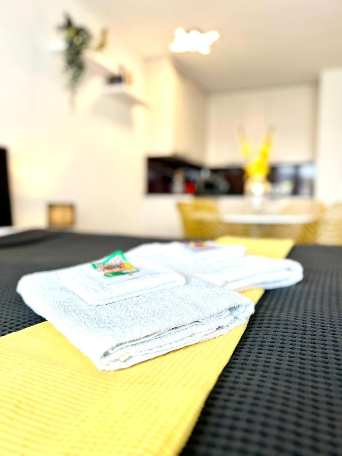 Apartamento Little Penthouse **** Dietikon Exterior foto