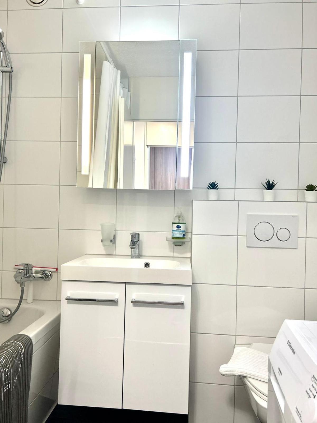 Apartamento Little Penthouse **** Dietikon Exterior foto