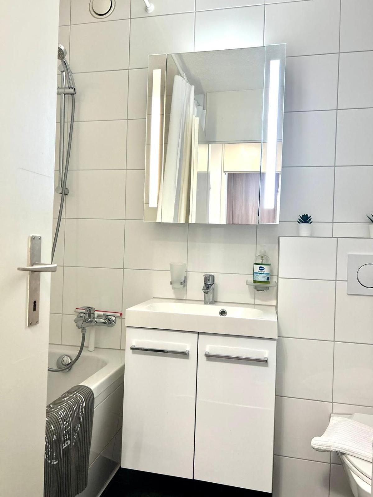 Apartamento Little Penthouse **** Dietikon Exterior foto