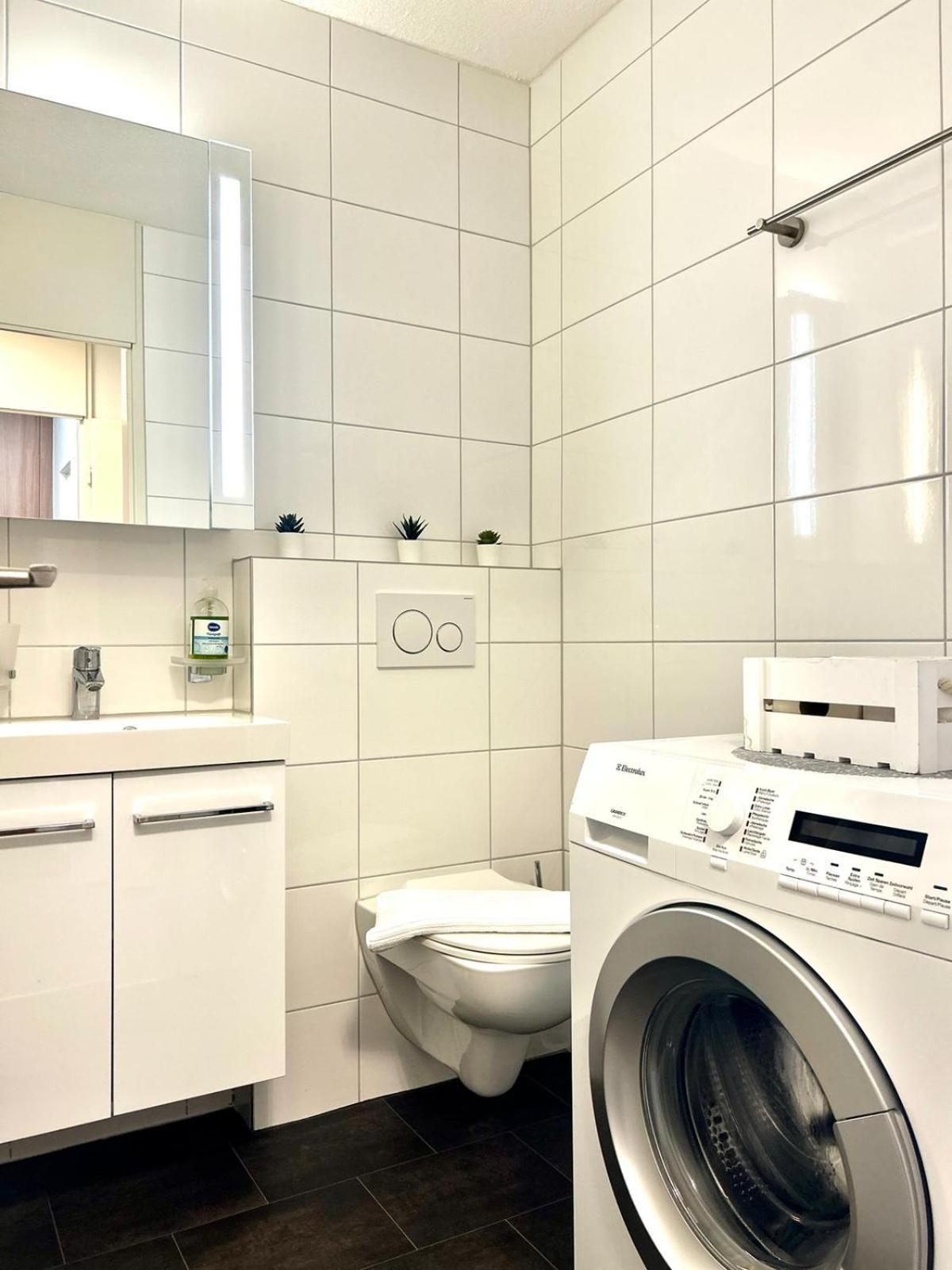 Apartamento Little Penthouse **** Dietikon Exterior foto