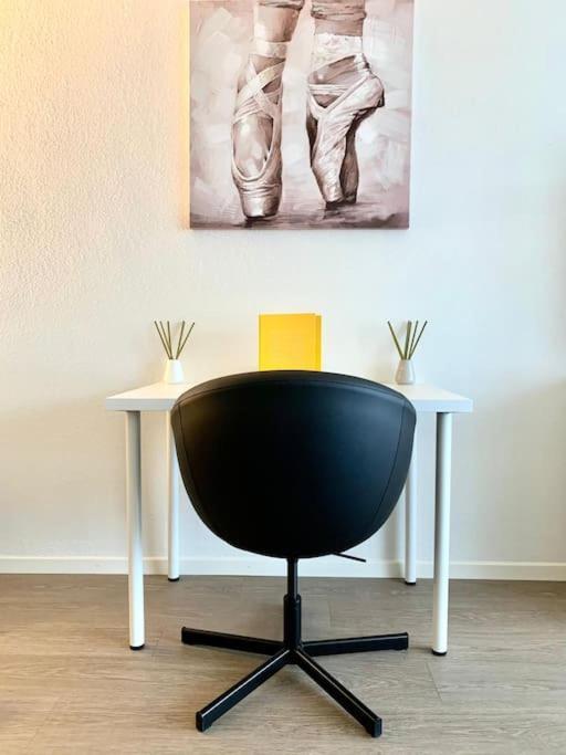 Apartamento Little Penthouse **** Dietikon Exterior foto