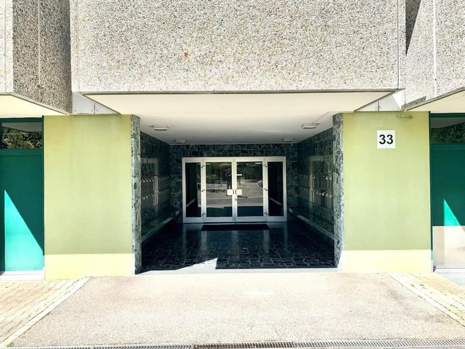 Apartamento Little Penthouse **** Dietikon Exterior foto